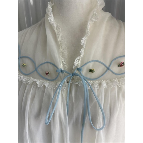 1960S Vintage Peignoir Robe Floral, Sheer Lace, Puffy Sleeves Size S/M - Picture 5 of 11